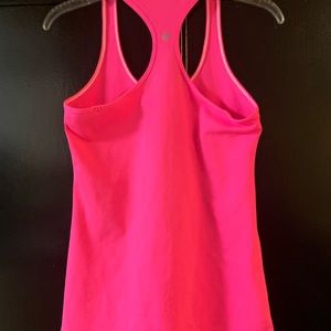Lulu lemon bright pink exercise tank